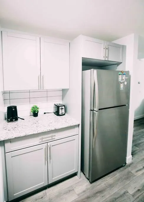 2 Bedroom 2 Beds Premium Suite Startlight Haven 卡加利 公寓